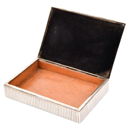 Pequeña caja tabaquera, siglo XX.