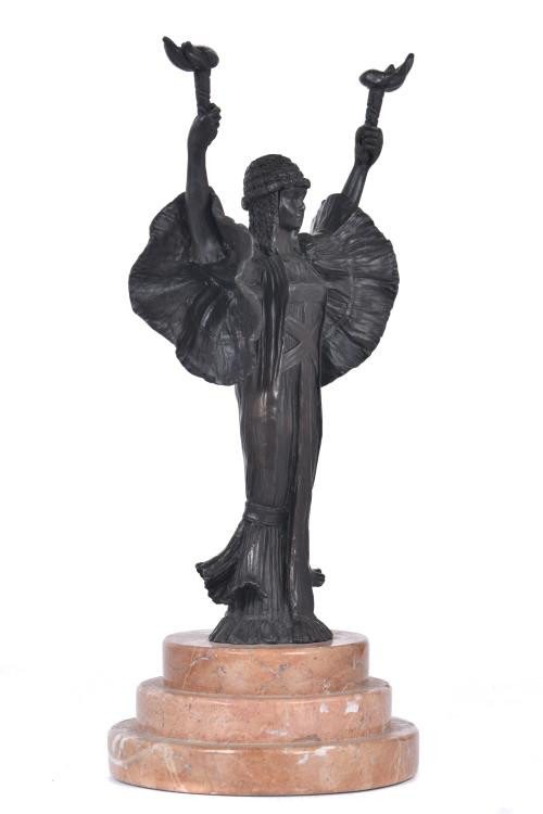 SIGUIENDO MODELOS DE AGATHON LÉONARD. "Dama con antorchas".